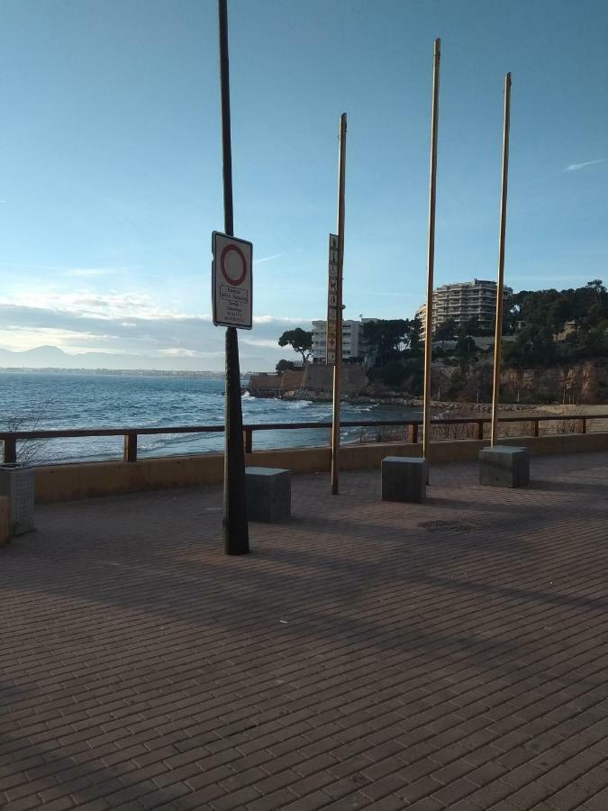Apartamento Segunda Linea De La Playa Capellan Салоу Экстерьер фото